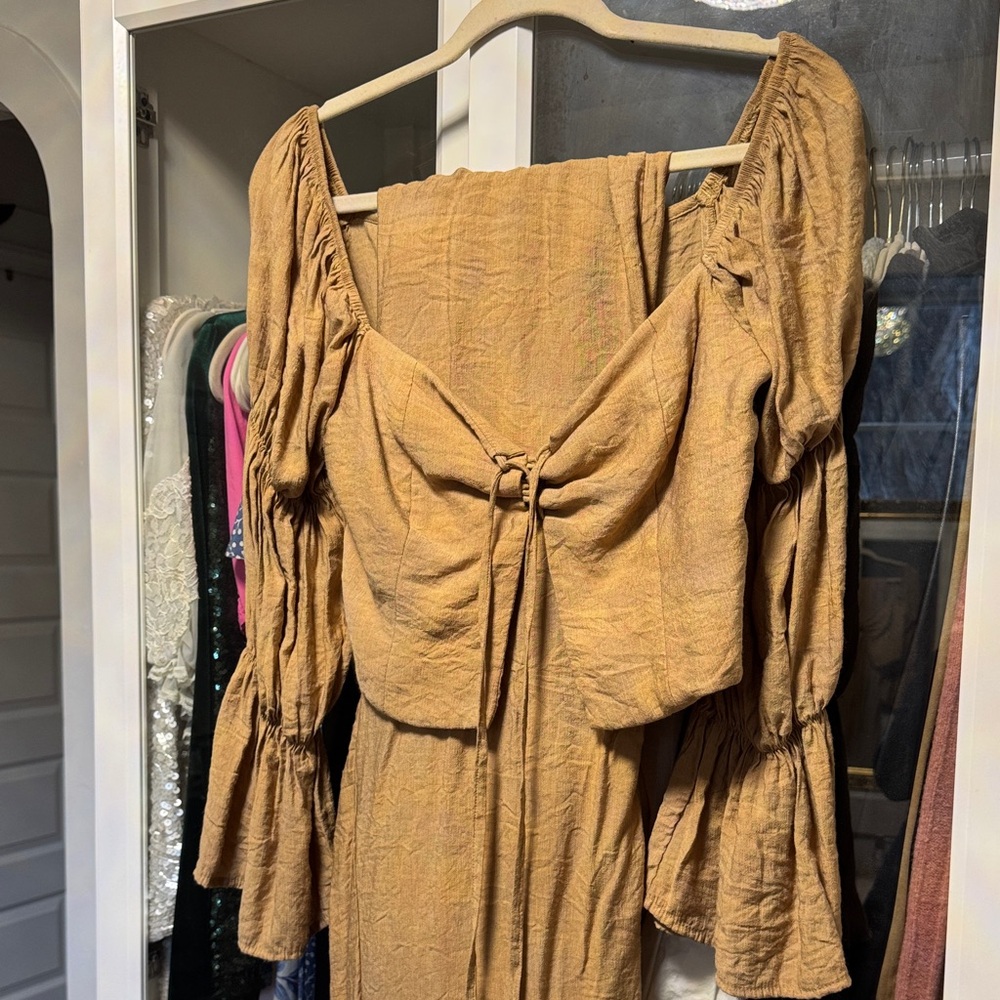 Elegant Tan Women's Top